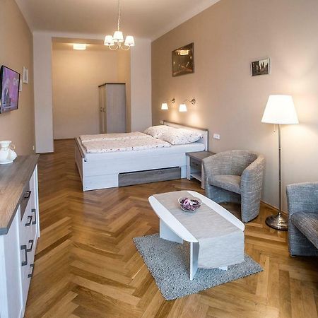 Charles IV Apartments Prague Luaran gambar