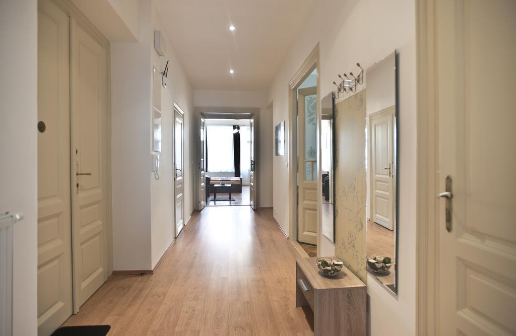 Charles IV Apartments Prague Luaran gambar