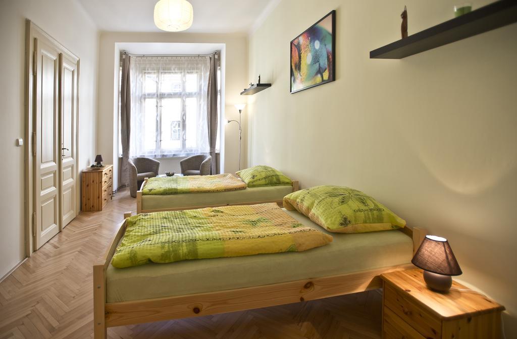 Charles IV Apartments Prague Luaran gambar
