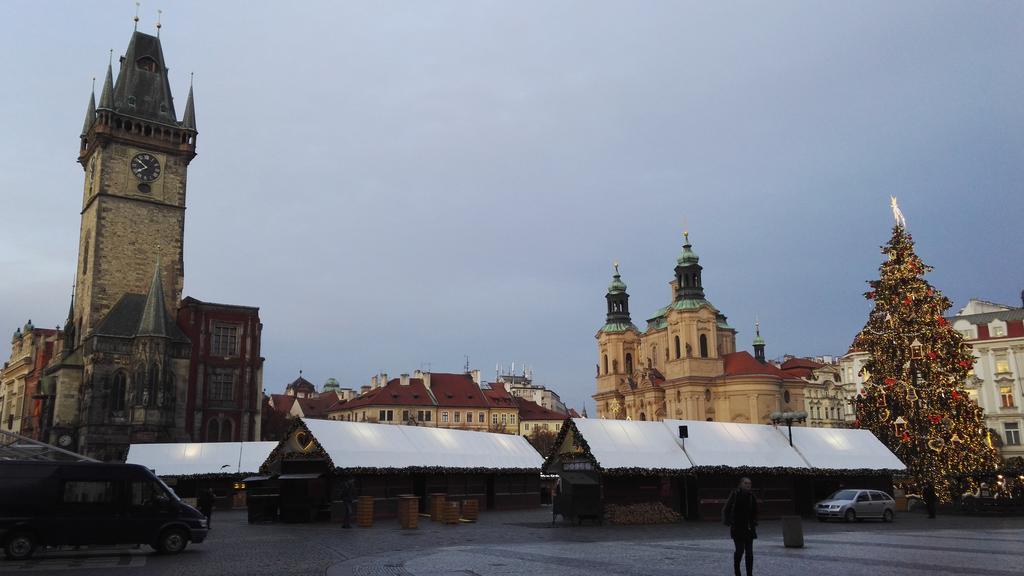 Charles IV Apartments Prague Luaran gambar