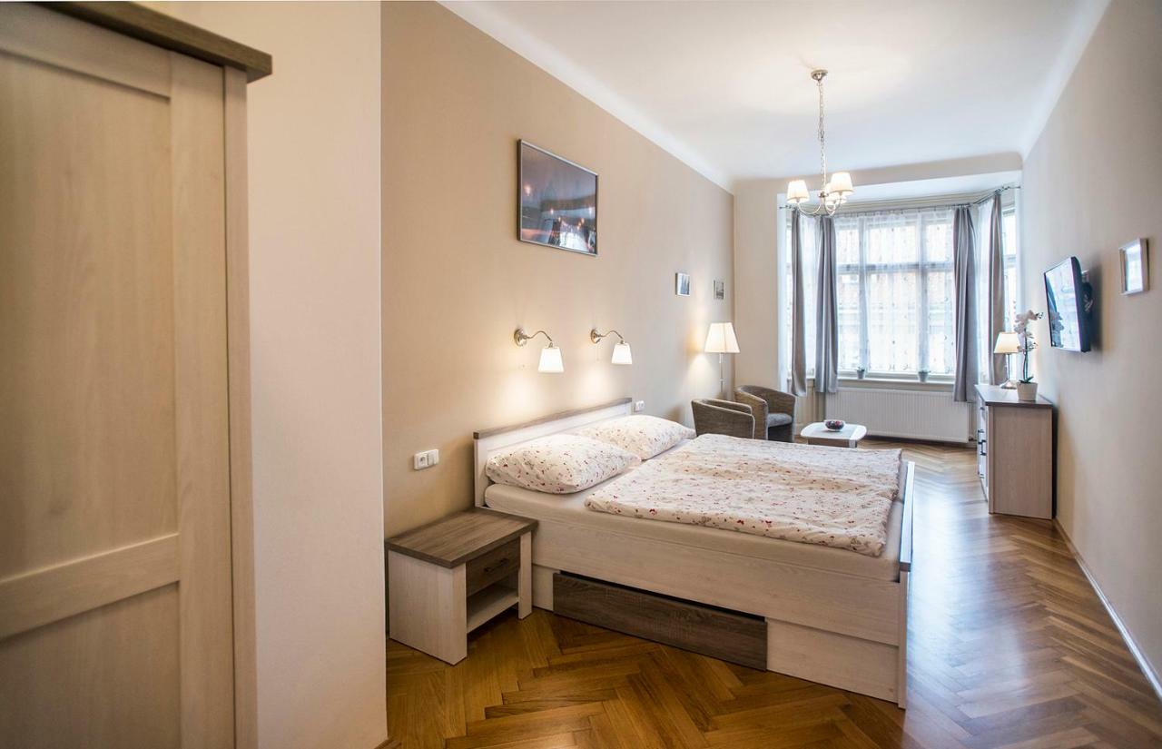 Charles IV Apartments Prague Luaran gambar