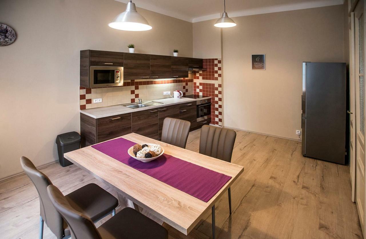 Charles IV Apartments Prague Luaran gambar